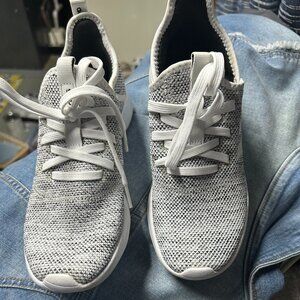 Adidas Cloudfoan Sneakers